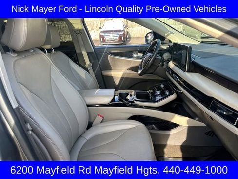 Used 2023 Lincoln Nautilus Reserve w/ Monochromatic Package image 11