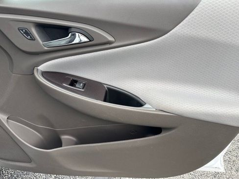 Used 2023 Chevrolet Malibu LT w/ LPO, Floor Liner Package FWD image 31