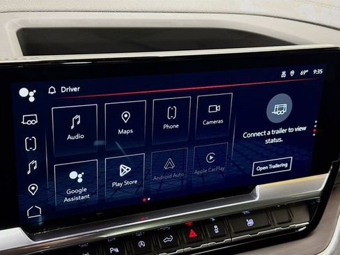 Used 2022 GMC Sierra 1500 SLT w/ SLT Premium Plus Package image 17