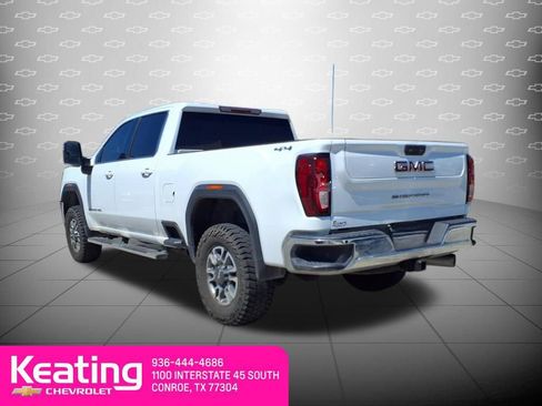 Used 2023 GMC Sierra 2500 SLE w/ SLE Value Package; AWD/4WD image 2
