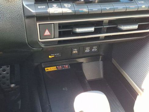 Certified 2025 Toyota Camry SE w/ Multimedia Upgrade Package AWD/4WD image 29