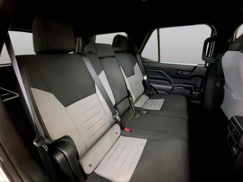 Used 2025 Toyota 4Runner TRD Sport AWD/4WD image 19