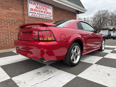 Used 2001 Ford Mustang Cobra image 11