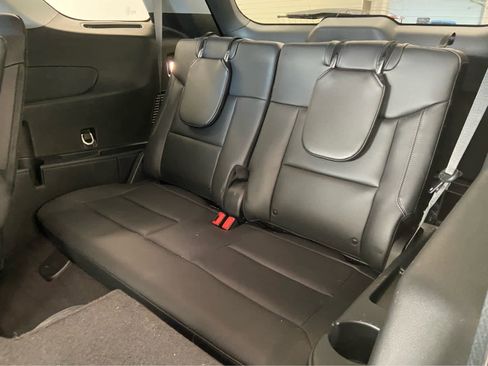 Used 2023 Ford Explorer XLT w/ Equipment Group 202A image 17