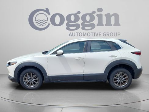 Used 2021 MAZDA CX-30 FWD 2.5 S image 2