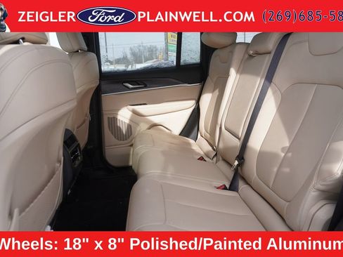 Used 2024 Jeep Grand Cherokee Limited AWD/4WD image 18