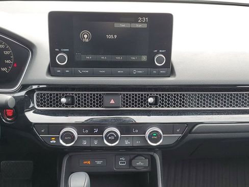 Used 2024 Honda Civic EX-L image 38