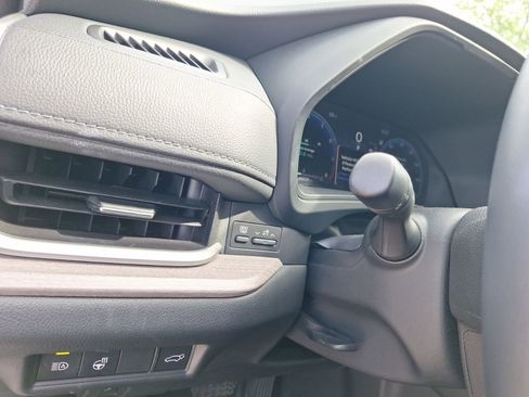 Used 2024 Toyota Grand Highlander Limited image 18