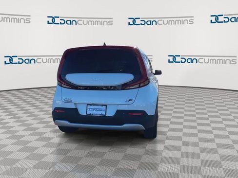 Used 2022 Kia Soul X-Line image 11