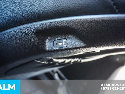 Used 2024 Kia Telluride EX w/ EX Captain's Chair Package FWD image 33