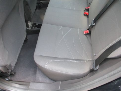 Used 2019 Ford Fiesta SE FWD image 6