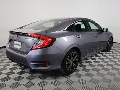 Used 2019 Honda Civic Sport image 2