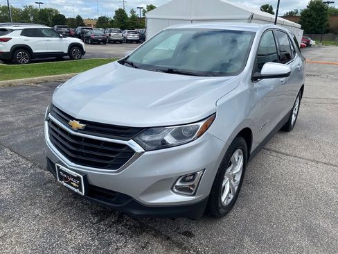 Used 2018 Chevrolet Equinox LT FWD image 3