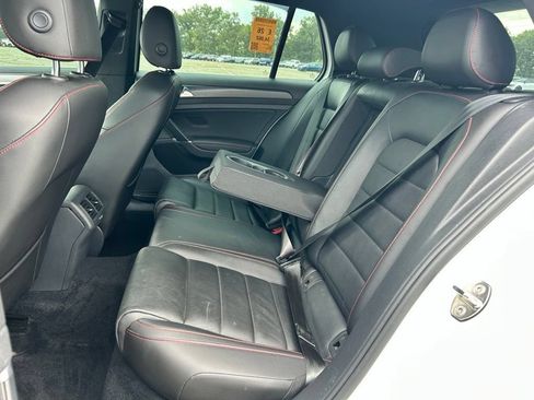 Used 2021 Volkswagen GTI Autobahn FWD image 13