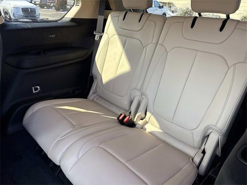 Used 2021 Jeep Grand Cherokee L Limited image 20