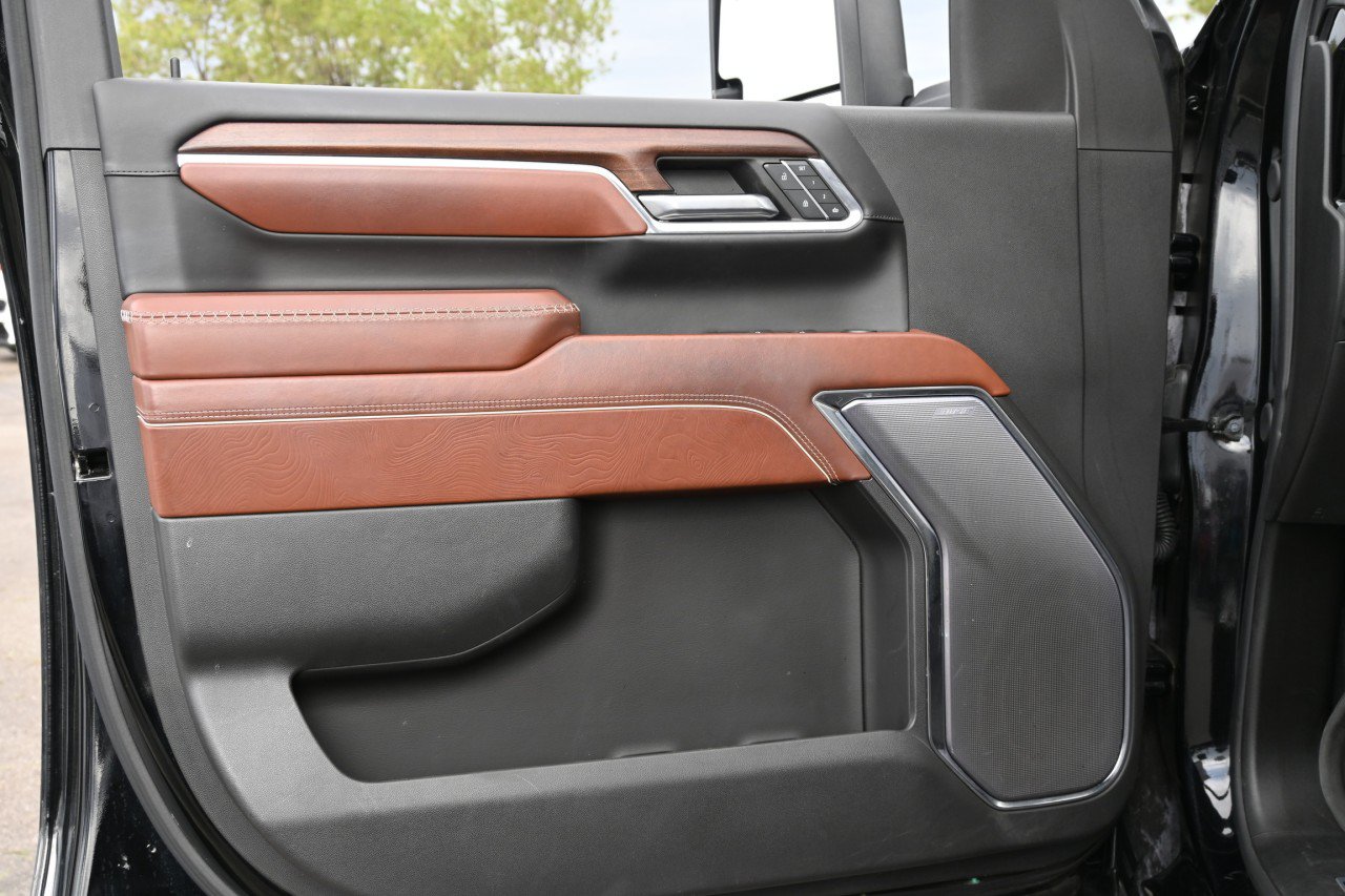 Used 2024 GMC Sierra 2500 Denali Ultimate AWD/4WD image 19