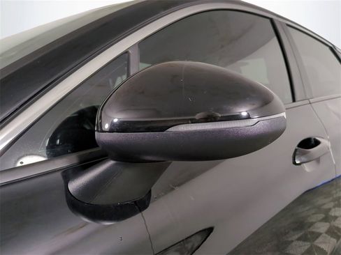 Used 2022 Kia K5 GT-Line image 12