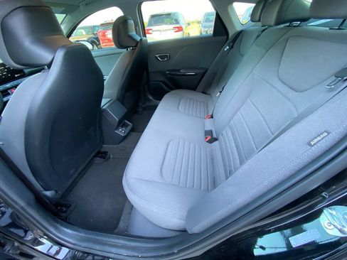 Certified 2025 Kia K4 EX FWD image 22