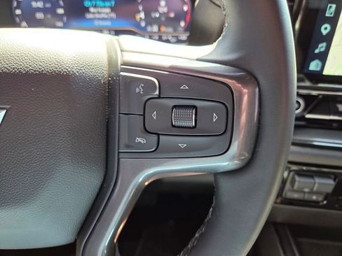 Certified 2025 Chevrolet Silverado 2500 ZR2 w/ Technology Package image 37