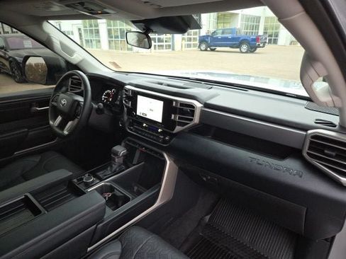 Used 2024 Toyota Tundra SR5 w/ SR5 Premium Package AWD/4WD image 35