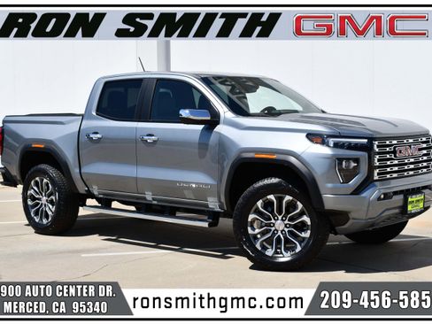 Used 2026 GMC Canyon Denali AWD/4WD image 1