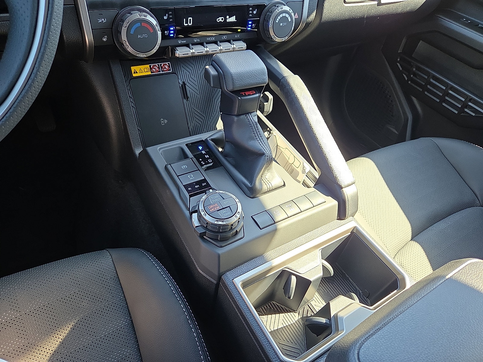New 2026 Toyota 4Runner TRD Off-Road Premium AWD/4WD image 15