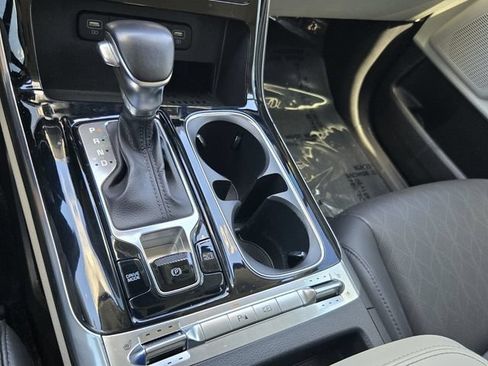 Used 2022 Kia Carnival SX FWD image 23