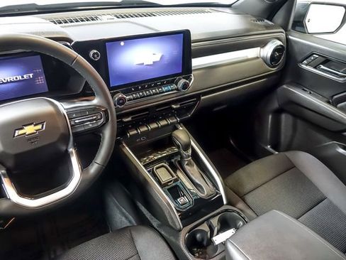 Used 2023 Chevrolet Colorado LT w/ LT Convenience Package II RWD image 17