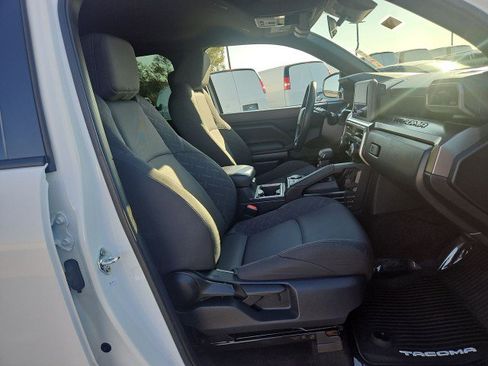 Used 2025 Toyota Tacoma SR5 RWD image 27