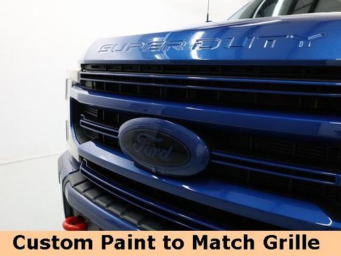 Used 2022 Ford F350 Platinum w/ Tremor Off-Road Package image 11