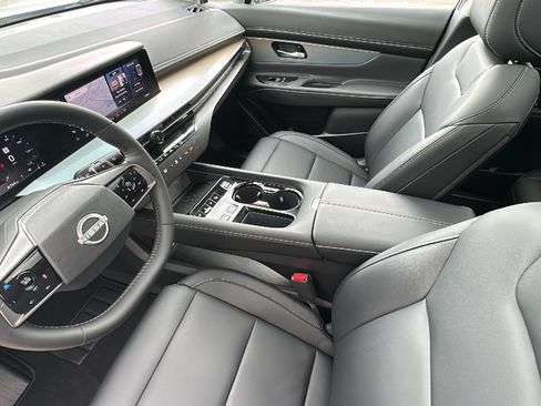 Certified 2025 Nissan Murano SL w/ Cargo Package AWD/4WD image 22
