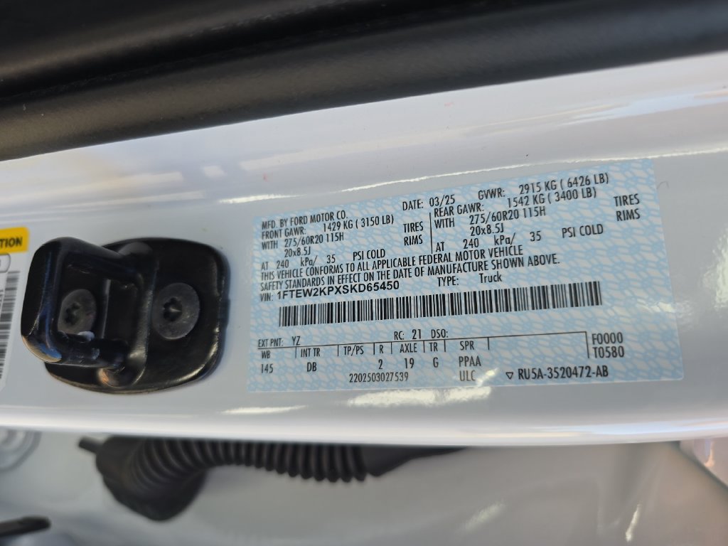 Used 2025 Ford F150 STX w/ Equipment Group 200A RWD image 31