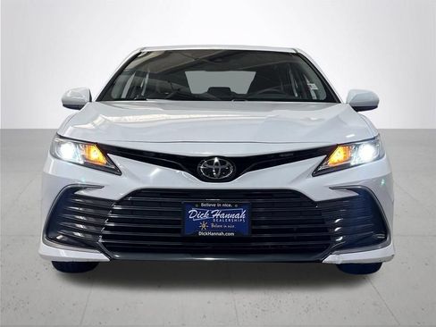 Used 2023 Toyota Camry LE FWD image 4
