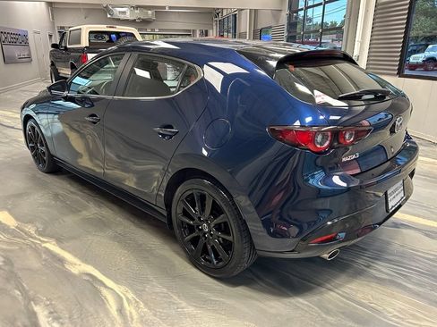 Used 2024 MAZDA MAZDA3 s FWD image 31