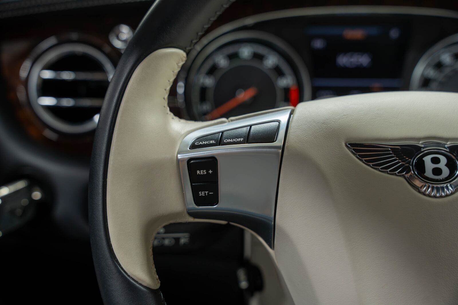 Used 2012 Bentley Continental GT AWD/4WD image 94