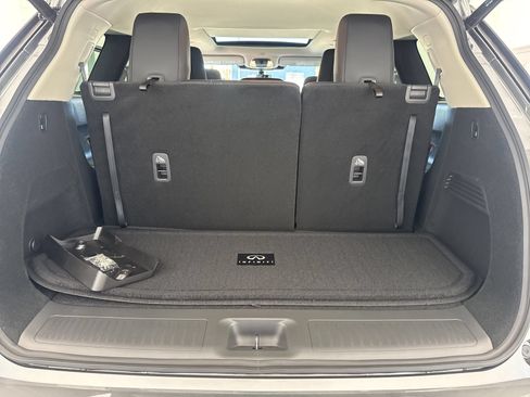 Certified 2026 INFINITI QX60 Luxe w/ Cargo Package AWD/4WD image 31