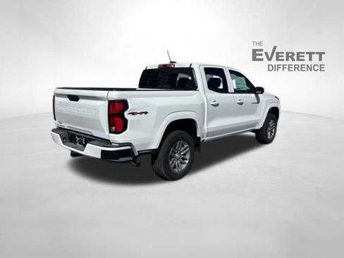 New 2026 Chevrolet Colorado LT w/ LT Convenience Package AWD/4WD image 7