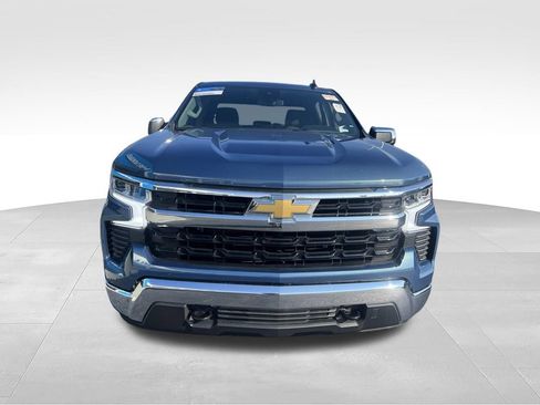 Used 2024 Chevrolet Silverado 1500 LT AWD/4WD image 19