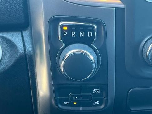 Used 2024 RAM 1500 Warlock AWD/4WD image 31