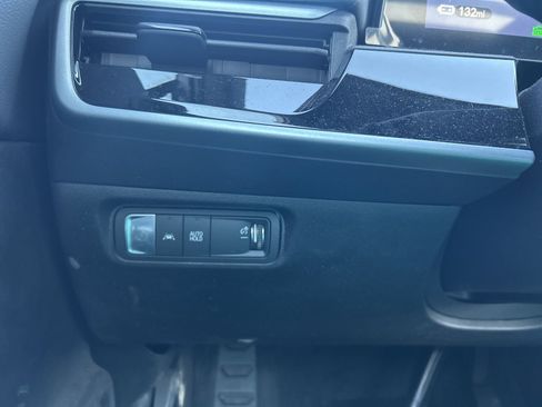 Used 2024 Honda Prologue Touring image 16