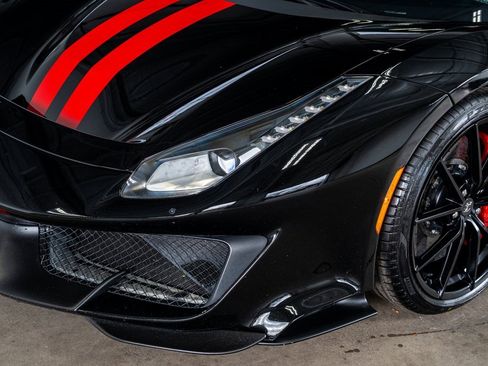 Used 2020 Ferrari 488 Pista Coupe image 12