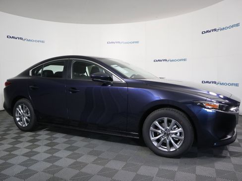 New 2026 MAZDA MAZDA3 s image 3