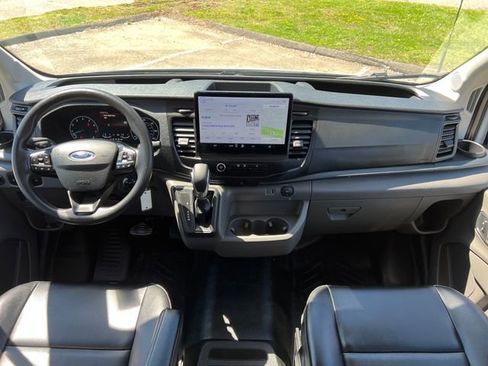 Used 2025 Ford Transit 250 148 Medium Roof RWD image 34