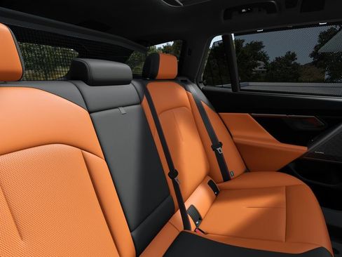 New 2027 BMW M5 Touring image 12