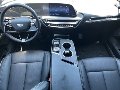 Used 2024 Cadillac Lyriq Sport RWD image 3