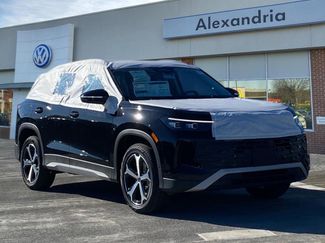 New 2026 Volkswagen Tiguan SE video 1