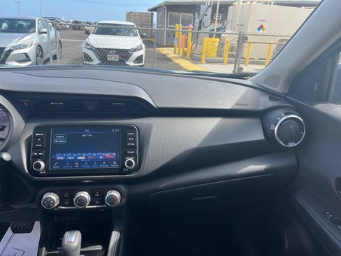 Used 2024 Nissan Kicks SV FWD image 33