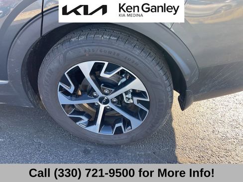 Certified 2025 Kia Sportage EX w/ Premium Package image 24