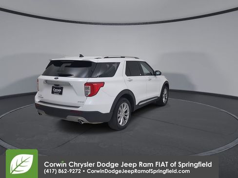 Used 2023 Ford Explorer Limited image 14