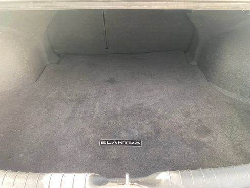 Used 2024 Hyundai Elantra SEL w/ Convenience Package FWD image 29